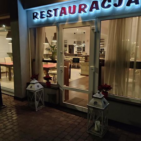 Отель Pensjonat Plazowy Boss Z Restauracja 50 Metrow Od Morza Дзивнув Экстерьер фото